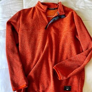 Southern marsh medium sweater. Maybe Worn once or twice
